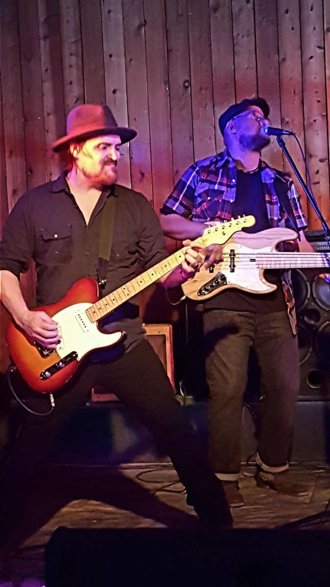 AngieBStover's tweet photo. @scottsteinsiek & @MikeMeade43 rocking it out for #tuningoutcancer! #riversandrusttour #nosleepforscotty https://t.co/pH5cpAbWPN