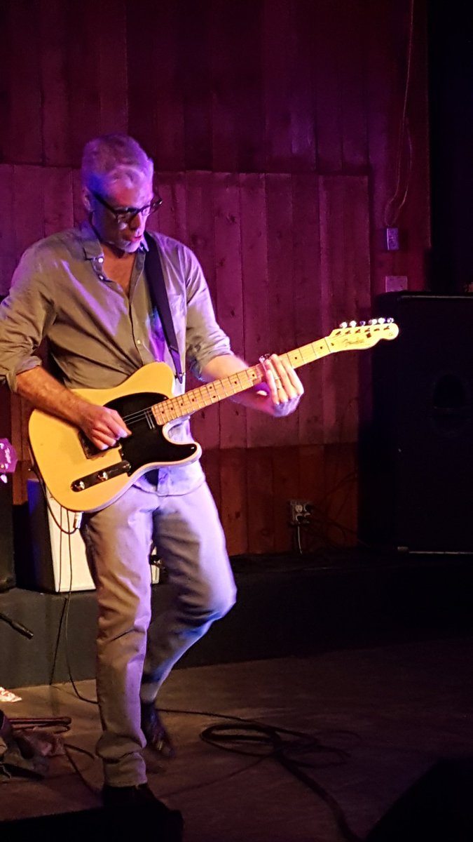 AngieBStover's tweet photo. @StalkingKyle doing what he does best & raising money for the kids at #tuningoutcancer. #riversandrusttour https://t.co/eda7uiz6XB