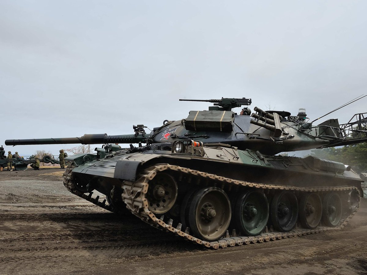 𝘬𝘢𝘻𝘻𝘺𝘺 on X