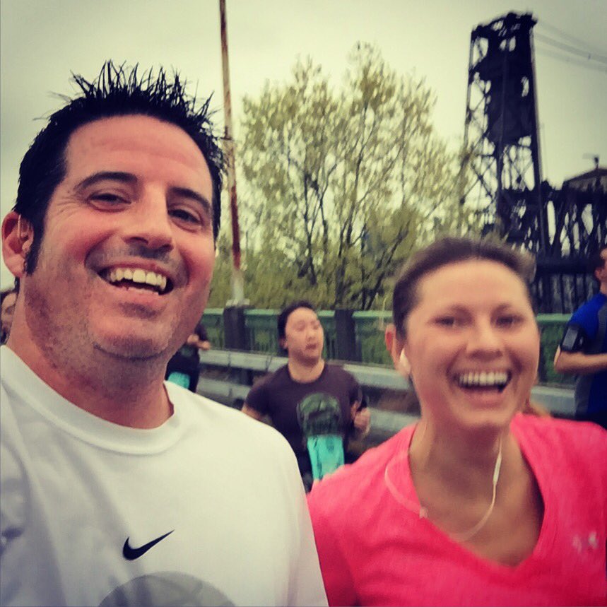 DrewCarney's tweet image. Ran my 1st ever "run" today...Bridge To Brews 8k! My wife/running partner kept me on pace #iwasrunning #bridge2brews