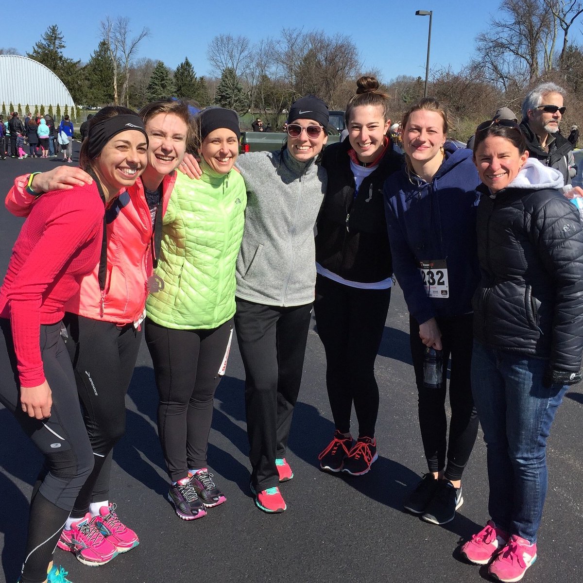 anchorlegcoach's tweet photo. 4 runners PR'd this weekend and the other overall women's winner! So happy :)
#smokingfast #runrecord #happycoach https://t.co/1iWeS2r6eV
