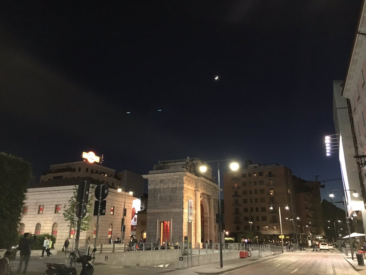 DPludwinski's tweet photo. #bellamilano https://t.co/1Aw7JNVQBu