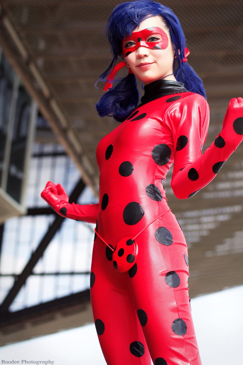 PyonMicchi's tweet photo. Lady du cœur~ ❤ 📷: @iroodee #MiraculousLadybug #cosplay https://t.co/7LMmzWYvOG