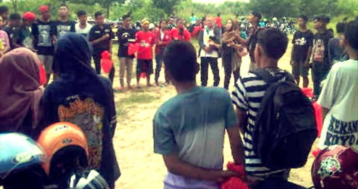 HeritageLasem's tweet photo. Selamat Komunitas Rembang,bergerak resik pantai Caruban jd rintisan menuju #Rembug Resik se Kabupaten Rembang. https://t.co/OakneiHOaQ