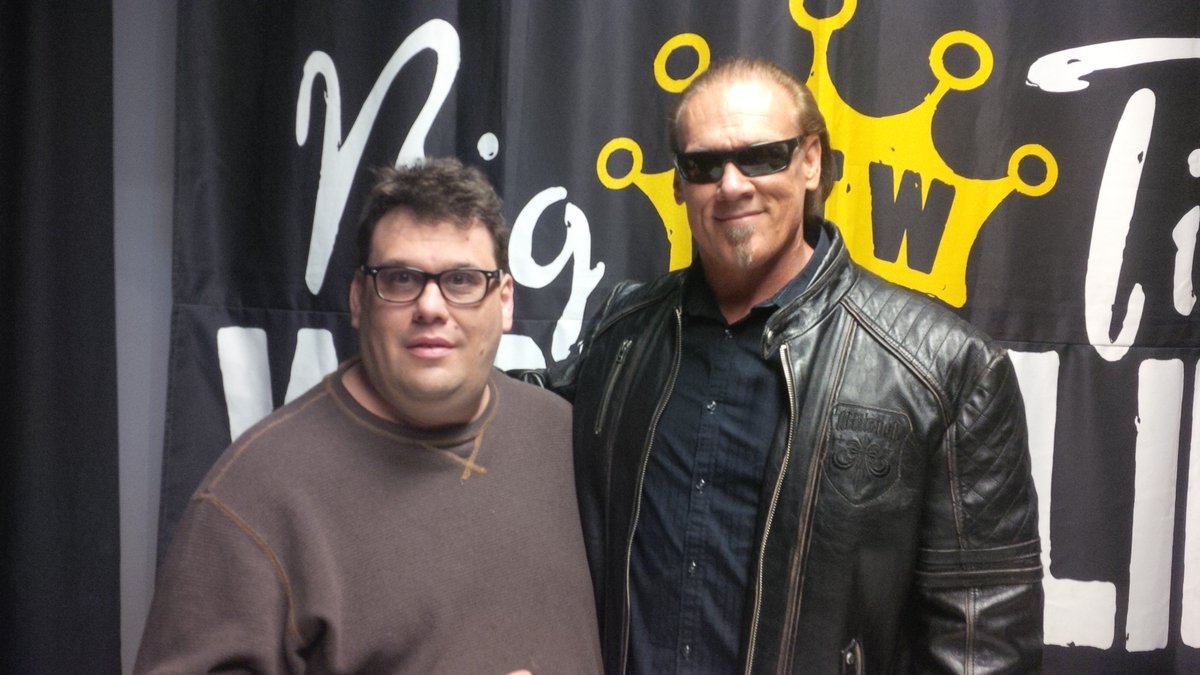 Matkaufman1220's tweet photo. With @sting in Webster MA last night for #btwpro https://t.co/eLHJKCV5La