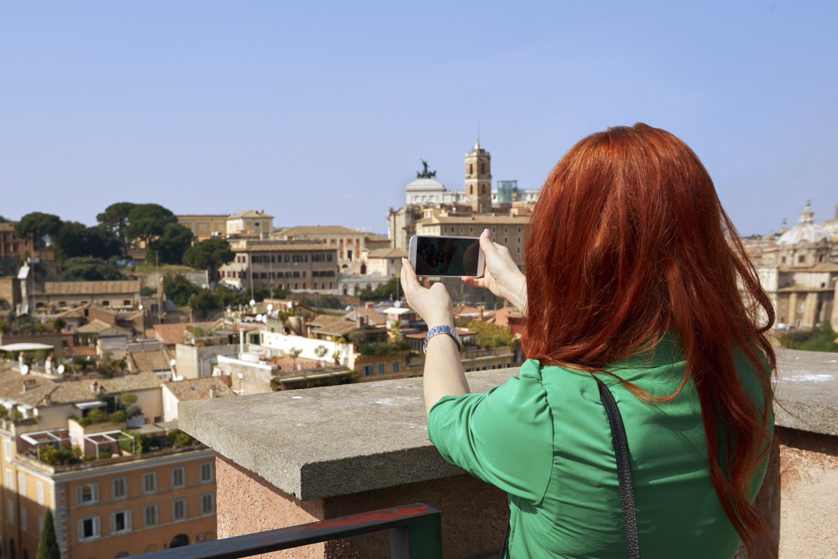 ISTEofficial's tweet image. Don't just take students on VR adventures, let them create their own: bit.ly/1LtWusy #4Cs