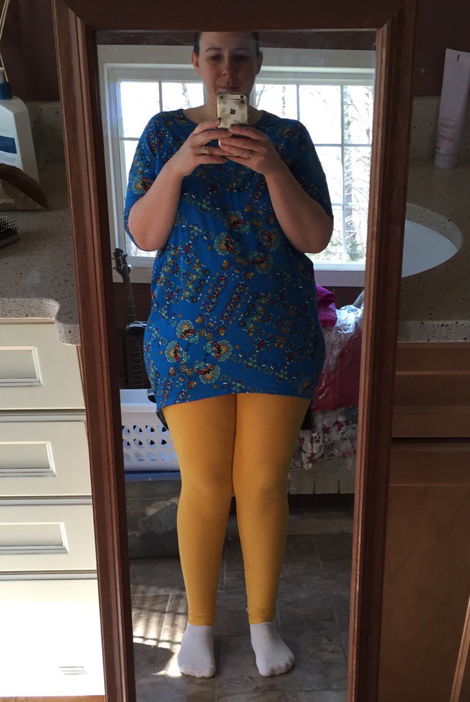 lularoewithbeth's tweet photo. New outfit! #irma #lularoeleggings #lularoe https://t.co/6E8hRfktYf