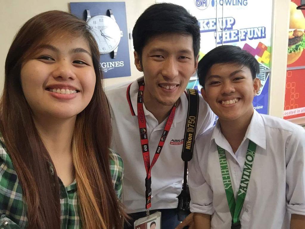 maxcrzzz's tweet photo. #ADMUDLSU with them! Yay @richardesguerra idols @ChuckieV2 https://t.co/Nf7QpX7cYx