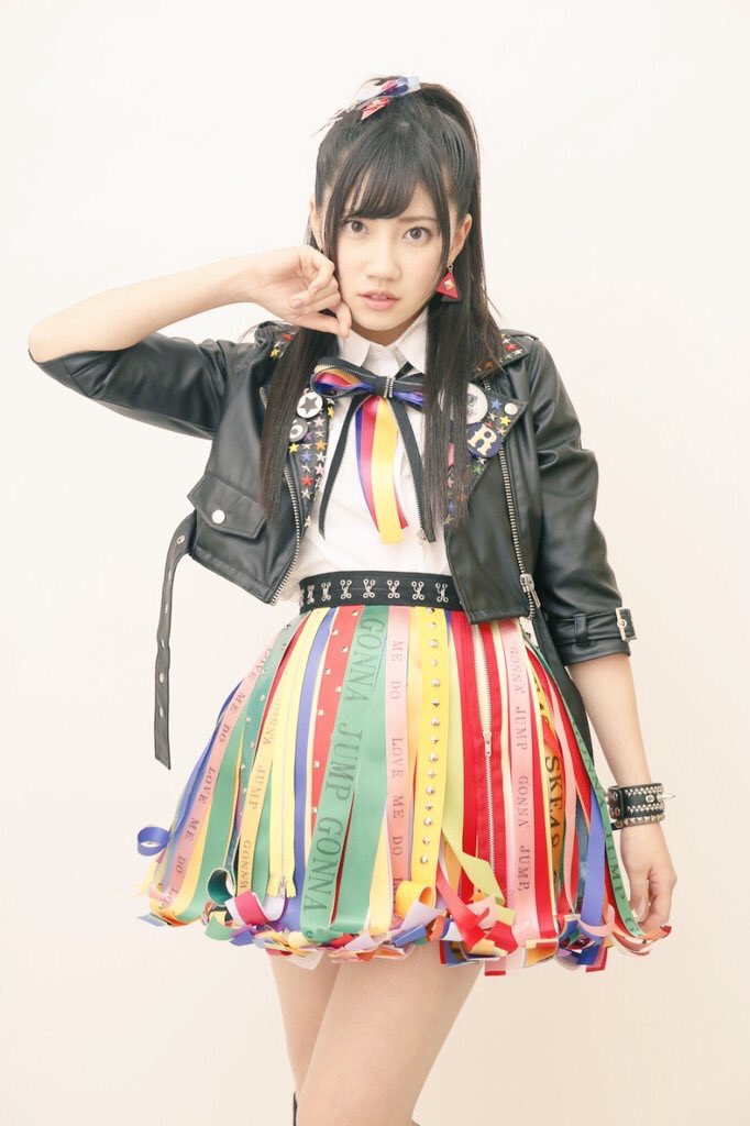 Twitter 上的 女性アイドル衣装画像 Gonna Jump Ske48 パンクなジャケットですが カラフルなスタッズとバッジで辛くなり過ぎず タイトルとske48の文字がプリントされたカラフルなテープを幾つも重ねたスカートが とても個性的でカッコ かわいい衣装です T Twitter 上的 女性アイドル衣装画像 Gonna Jump Ske48 パンクなジャケットですが カラフルなスタッズとバッジで辛くなり過ぎず タイトルとske48の文字がプリントされたカラフルなテープを幾つも重ねたスカートが とても個性的でカッコ かわいい衣装です T