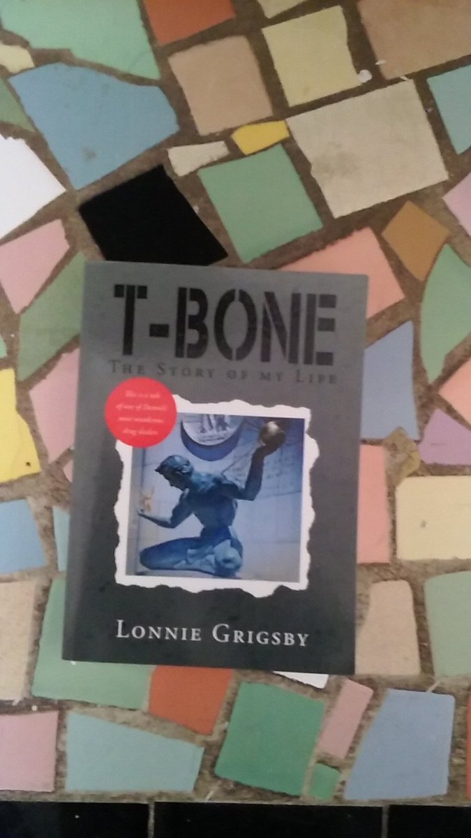 bone8250 tweet picture