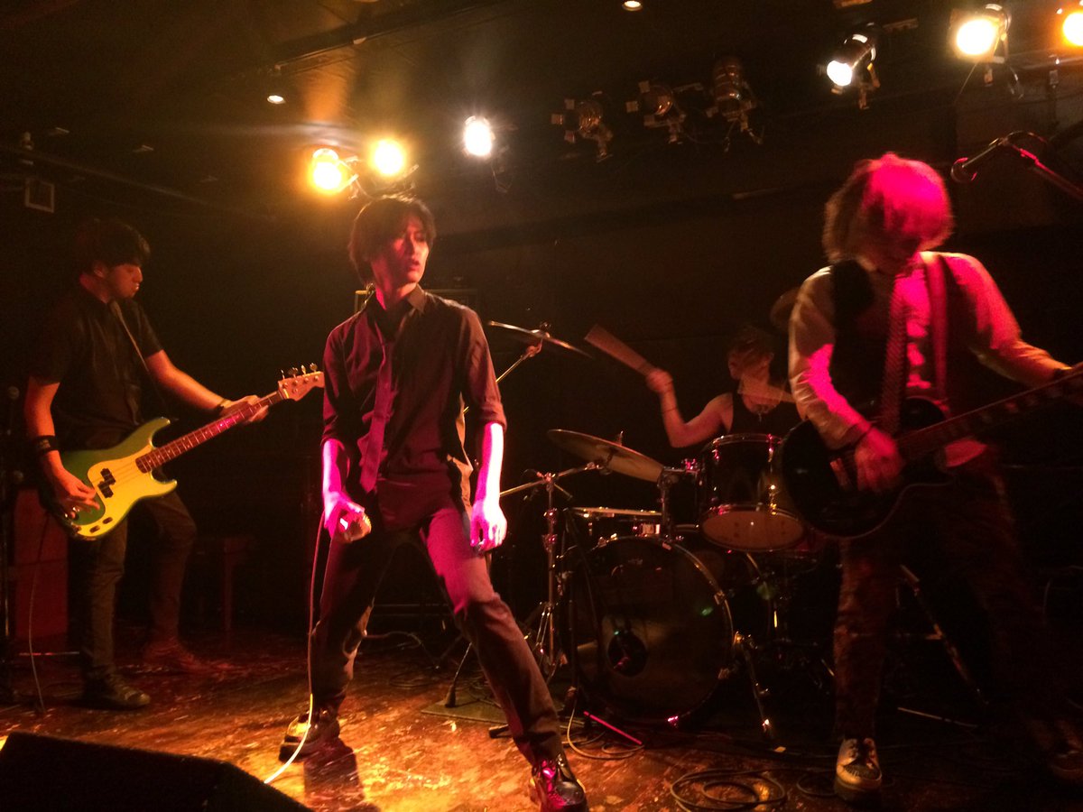 saku_MARQUIS's tweet image. 鈴ん小屋での一コマ
#Lastdrop