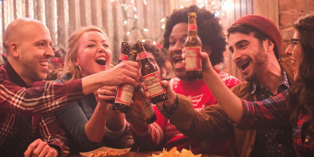 BusinessInsider's tweet photo. 11 words and phrases you should know if you want to talk like a millennial https://t.co/hqcDIbQfb7 https://t.co/dOjqQji61p
