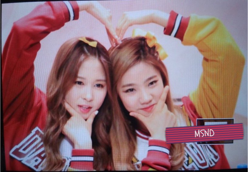yr990110's tweet photo. 160410 인천팬싸인 - 우리 다시 만났으니깐 너무 좋았어 진짜로 🙆🌸 #우주소녀 #모모모 #MoMoMo #여름 #yeoreum #wjsn https://t.co/PZkCh41i2u