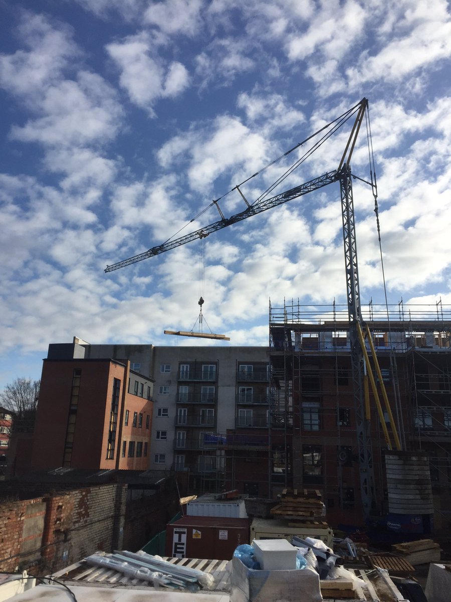 lucyStResidents's tweet photo. Roof works underway over the weekend @mellwoodltd @laneenduk @TalkTrafford @wilcowan https://t.co/7zx81fkMVY