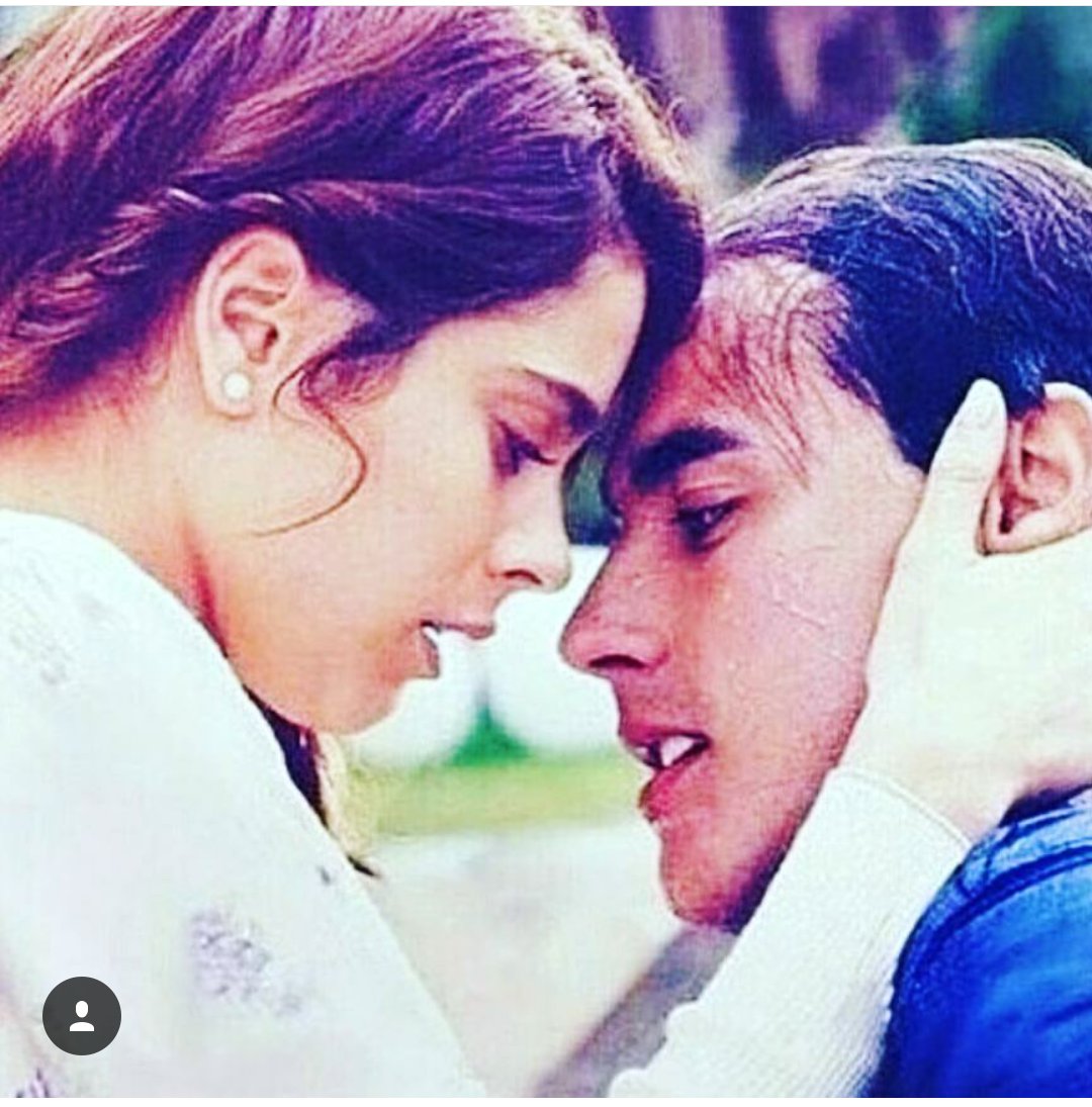 PoloniaLeonetta's tweet photo. OMG 😍 😍  I love this scene and I can't wait for this movie 😍😍😍😍 Jortini Forever 😍😍💞💞 https://t.co/N91K8eMZ1I