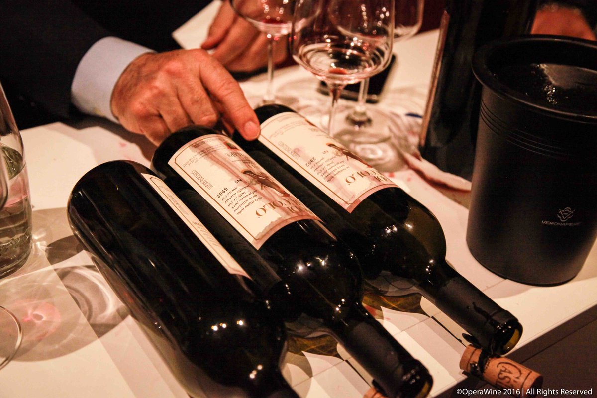 MyOperaWine's tweet photo. #Operawine2016 #Vinitaly2016 Ribbon Cut and Walk Around Tasting!
https://t.co/0xyO8wfWd0 https://t.co/hqTqgSWsbv