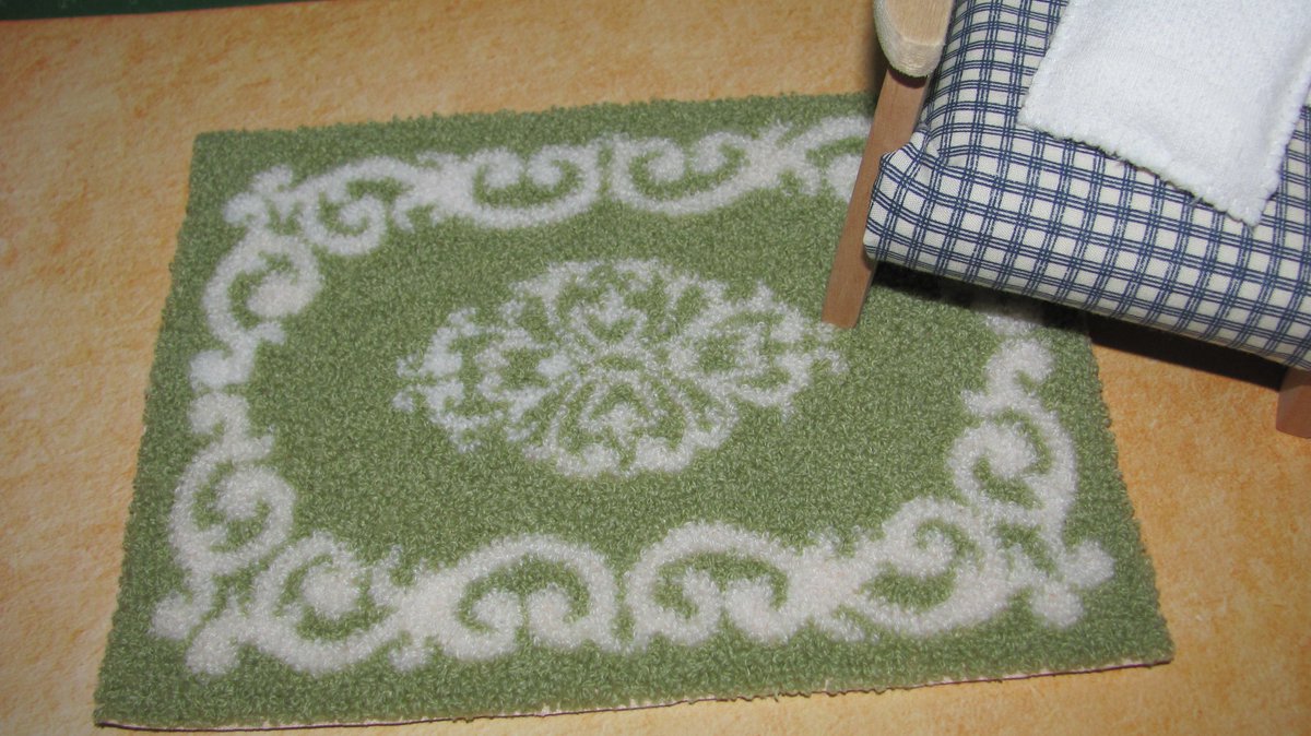 Natalia_MiniRug's tweet photo. https://t.co/GIsLIHHHTp #DollHouse #dollhousecollection #rugs #minirug #blytheooak #carpets #barbiefurniture https://t.co/REjTw02N3Q