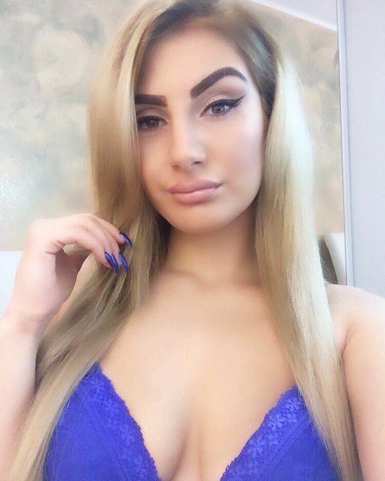 MUST #FOLLOW &amp; #RT   😍😍 @AylinSax 😍😍  🔥🔥 🇸️🇪️🇽️🇾️ 🔥🔥 #Model  #GoAndShowHerLove 💕💕 https://t.co/UWLWL<a href="/tag/follow"class="tags">#FOLLOW</a><a href="/tag/rt"class="tags">#RT</a><a class="tags" target="_blank" title="On Twitter" href="/?out=eyJ0eXAiOiJKV1QiLCJhbGciOiJIUzUxMiJ9.eyJpYXQiOjE3MjQyMjMxOTAsImlzcyI6InR3cG9ybnN0YXJzLmNvbSIsIm5iZiI6MTcyNDIyMzE5MCwiZXhwIjoxNzU1NzU5MTkwLCJyZWRpcmVjdF91cmwiOiJodHRwczovL3R3aXR0ZXIuY29tL0F5bGluU2F4In0.XtLtrX5ECPLvavMOlFlqbuC9st3kf3W3NMTczie0ETqebApTt2s3LrVCDz9sglPOrFd9oeefcwV0iRx4Ekspuw">@AylinSax</a><a href="/tag/model"class="tags"><span>#model</span></a><a href="/tag/goandshowherlove"class="tags"><span>#goandshowherlove</span></a>