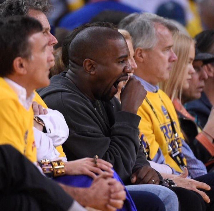 MeninistTweet's tweet photo. Kanye reminding us all how Kim Kardashian got famous https://t.co/Y4OxuWAVzy