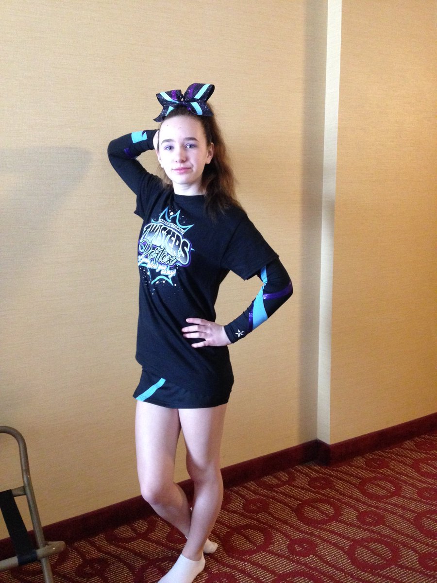 jess_bileski's tweet photo. Ready to go for day 2 πͺπΌ #toomuchsass #cheerevolutionNationals https://t.co/gXmjbkYRAD