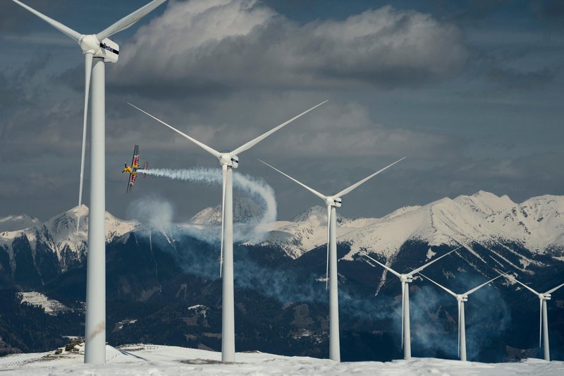 redbull's tweet photo. This pilot just turned a wind farm into an aerial slalom course: https://t.co/r4xSv750an https://t.co/TfNKRfdTdw