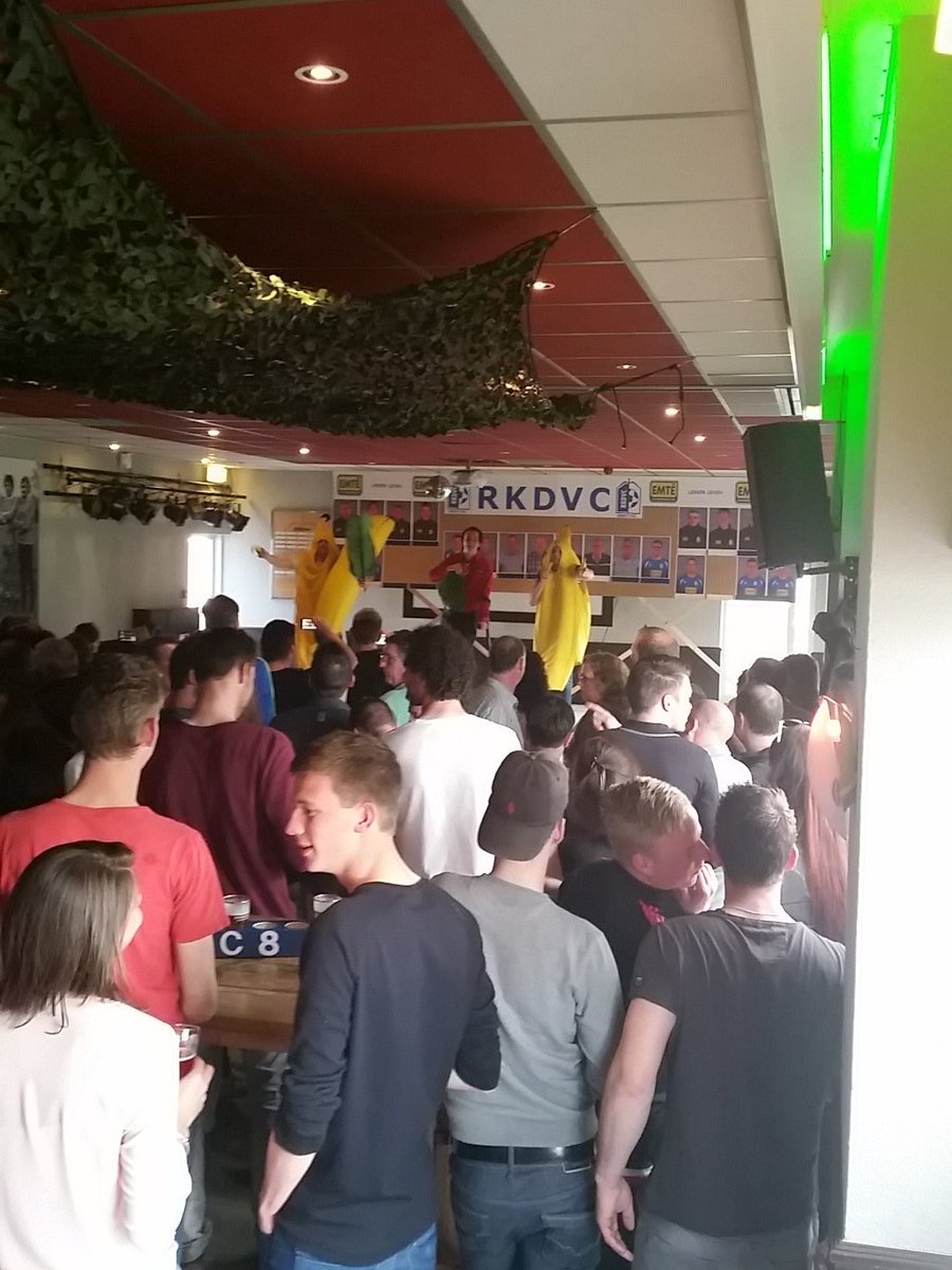 WpFeiten's tweet photo. Optreden met de playbackshow  #rkdvc https://t.co/f2kn1iXSTf