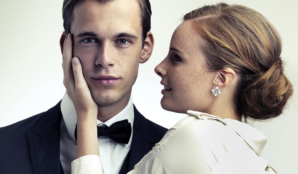 marieclaire_fr's tweet photo. La règle du 2-2-2, une solution miracle pour faire durer son couple ? https://t.co/3OsPq2whYx https://t.co/YI5nd6gCfF