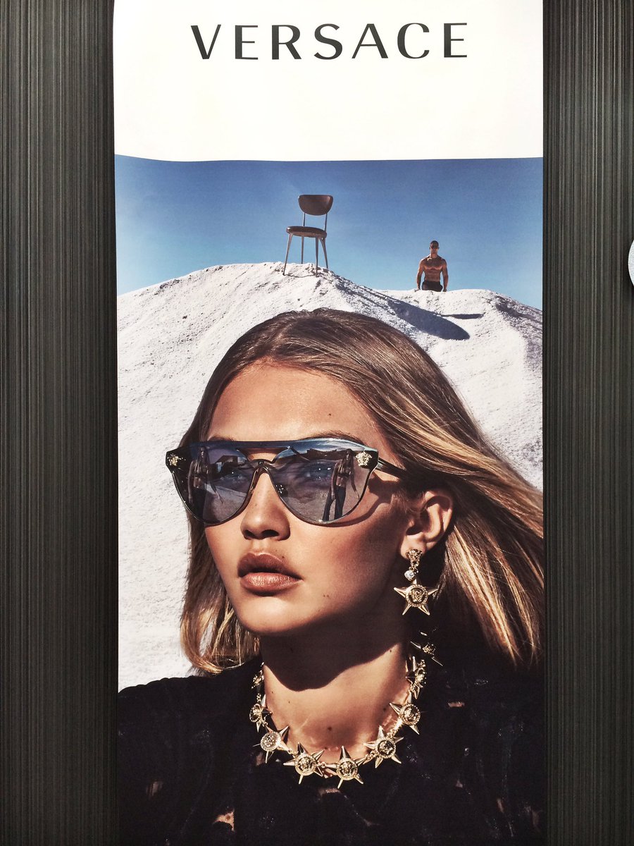SGH2977's tweet photo. Enter the Spring season with style. Welcome our new #Versace shades! 😎🌸

#SGHCanada #ShadesOfYou https://t.co/zIs5c6Iwyn