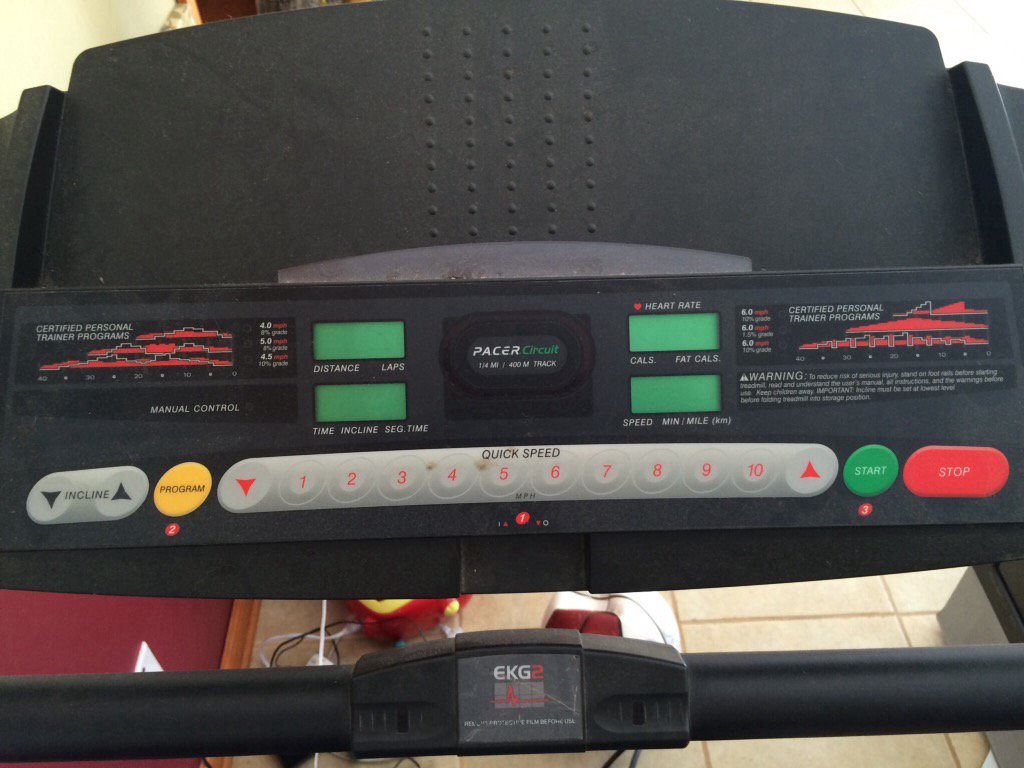 I am selling "Treadmill" on #wallapop p.wallapop.com/i/76138062?_pi…