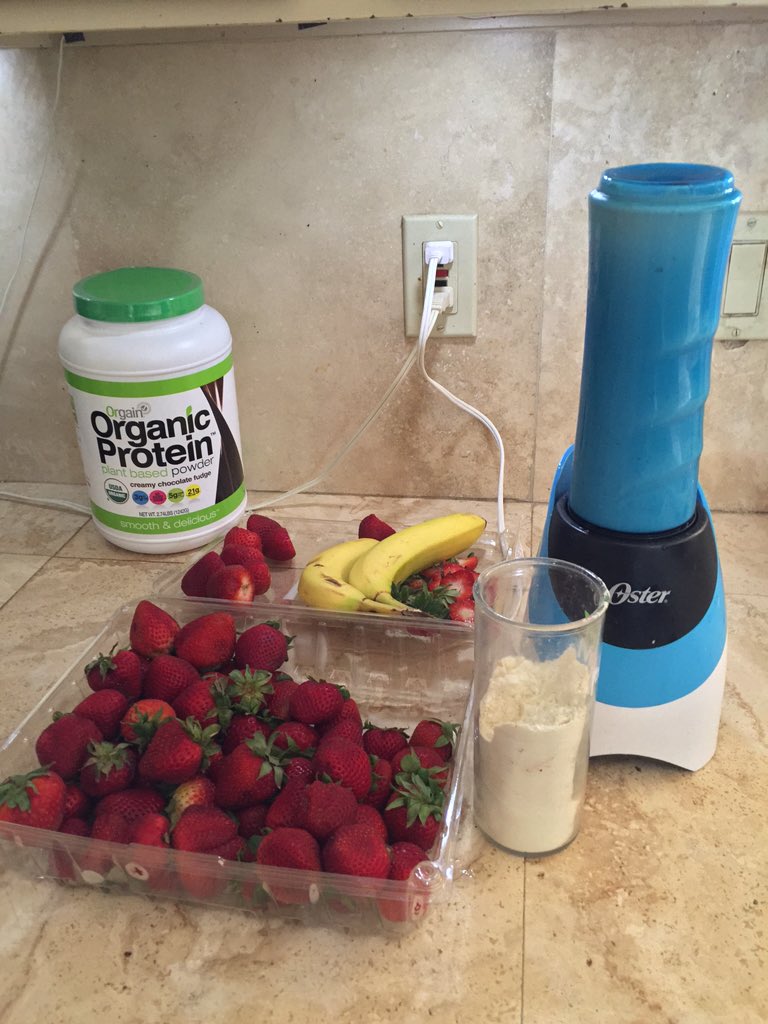 ScottsdaleToDo's tweet photo. @Dracaenawines 
Not a breakfast person #HateEggs https://t.co/eU5hCJKDfH