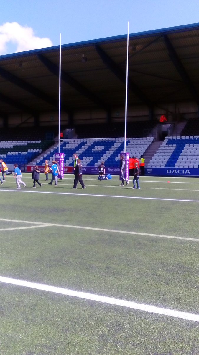 Kids having a game with <a href="/tomgilmore7/">Tom Gilmore</a> and other <a href="/WidnesRL/">Widnes Vikings</a> players kids really enjoyed it!!!