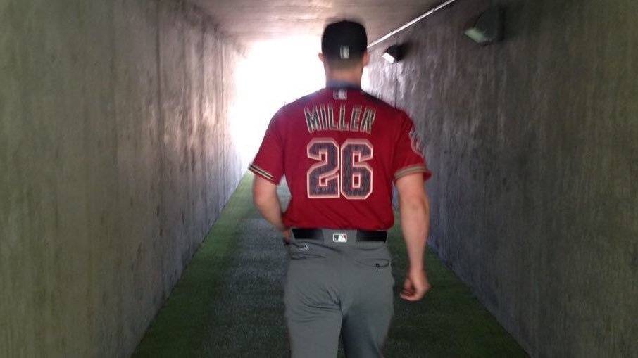 DbacksPodcast's tweet photo. NEW Episode 38 with our guest: today's @Dbacks starter @ShelbyMiller19 #Dbacks LISTEN HERE: https://t.co/VfJwtAVKYm https://t.co/WV0Z9aZZzo