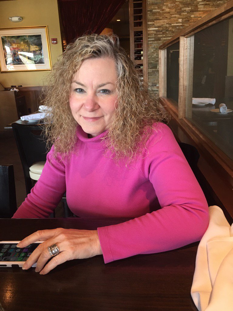 NESW's tweet photo. Mary Ann and I enjoyed brunch at Wheatfield's Bistro in Clifton Park https://t.co/g2YpBMoGe6