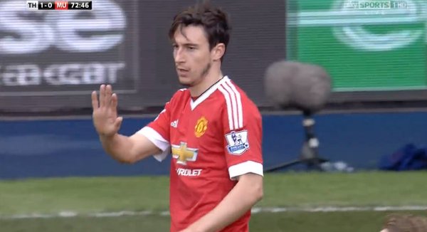 SportsJOE_UK's tweet photo. Much like Darmian's facial hair, United have been patchy, disjointed and lacking in proper management. https://t.co/HGBI9D0NVq