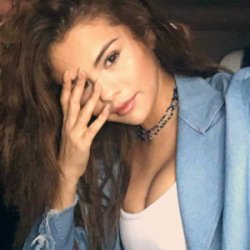 PacksOriginals's tweet photo. Pack selena gomez+randomCreditos se usarRt se salvarFav se gostar https://t.co/b9nK044Kkj