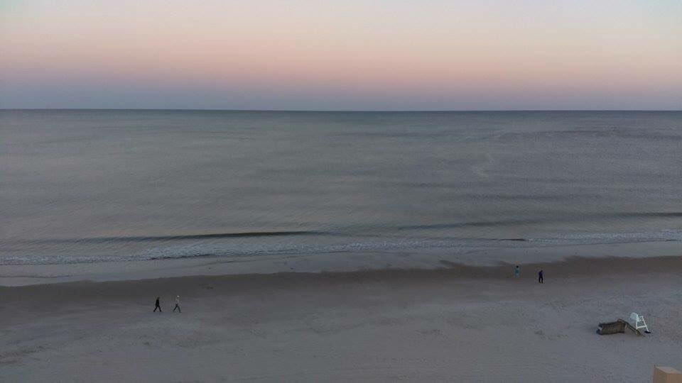 MRSSXTANIST's tweet photo. Who else is out here with me ??#MyrtleBeach https://t.co/cjNk0sMeI6