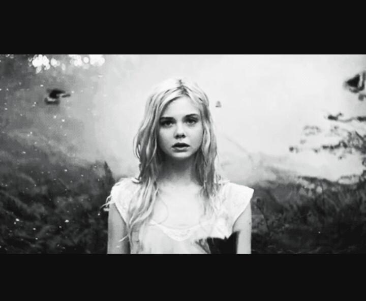 xSweetAnna's tweet photo. "Maybe I'm better off alone because no one has ever loved me the way i love them" https://t.co/gtVDYusysO