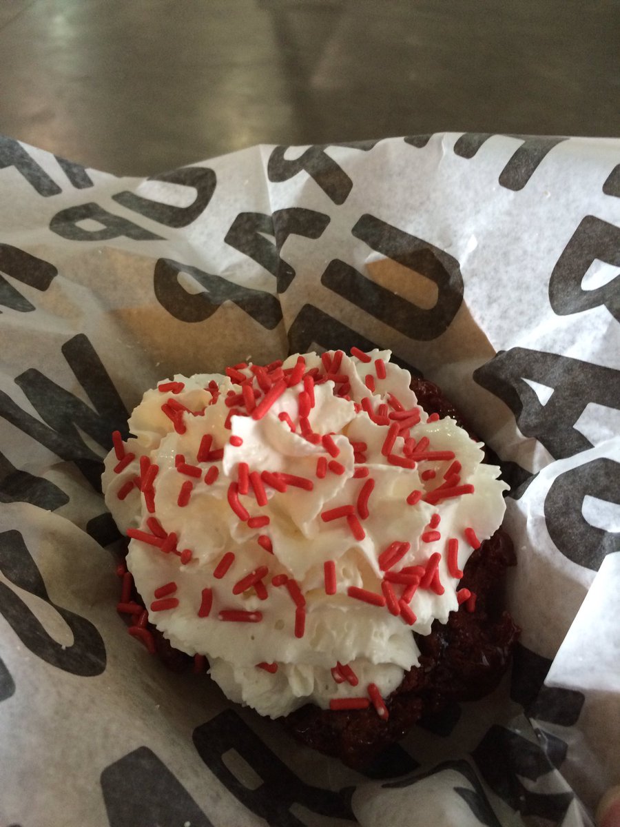 tasteofbelgium's tweet photo. RT @lisadbenz: .@Reds @tasteofbelgium I think this Reds waffle just changed my whole life https://t.co/q1QibGxAFe #redswaffle