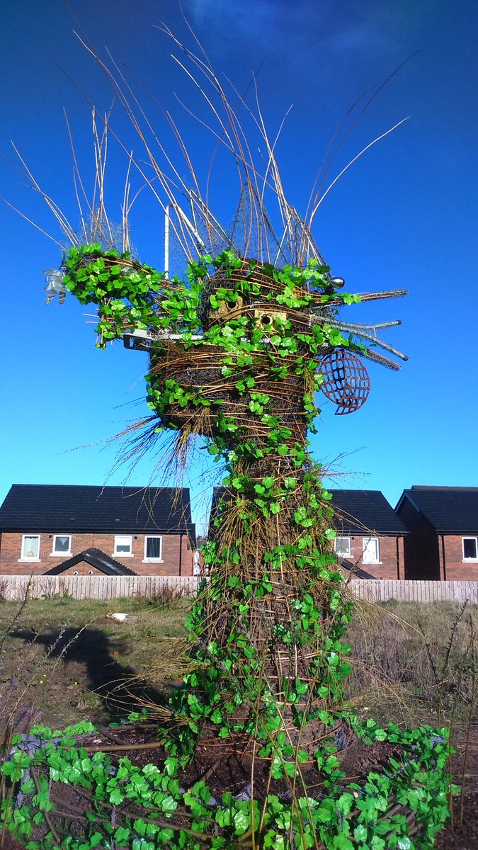 peasparkbelfast's tweet photo. Phase 1 #project127 complete. Talented sculptors @_the_TDS moving on to a new secret commission. Watch is space. https://t.co/Vzpe8GdwqM