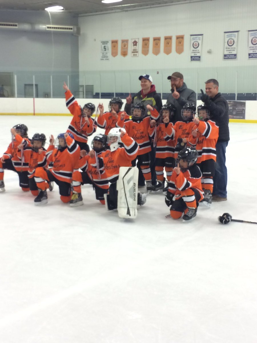 Novice Gold medal game in the books. Congratulations to Ancaster Flyers flyers in a 6-4 win over Bradford.