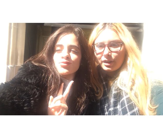 urafullmoon's tweet photo. so happy that we were here to welcome you in Paris this morning. Je t'aime 💜 @camilacabello97 #WorkFromParis https://t.co/WievkDszyR