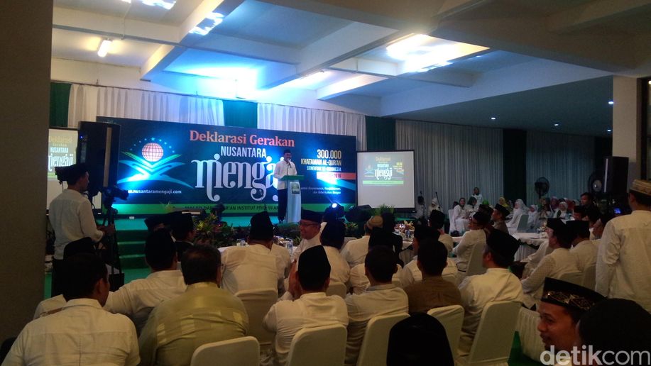 detikcom's tweet photo. Nusantara Mengaji Diharapkan Bisa Cegah Kemerosotan Moral https://t.co/jECAi5wcFc https://t.co/0gOQqsK45v