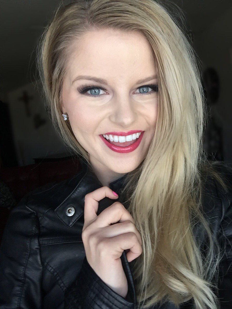 jheraaccadia's tweet photo. Used all natural makeup! All products are @fitglowbeauty 💜 #organic #nontoxic #makeup #mua https://t.co/8ciU6tVgRn