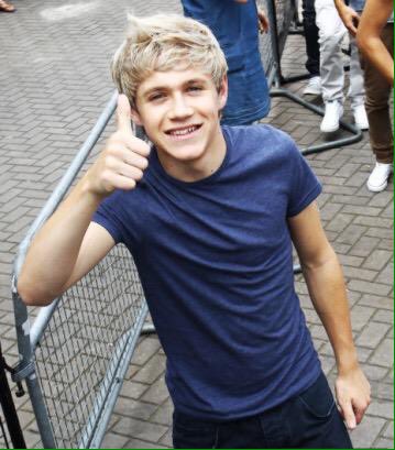 Rin_Horan_15's tweet photo. 今年こそは絶対成功させる ！
Niallの誕生日までに913RT目指します！
#OneDirection好きな人Rt 
#海外好きな人RT 
#RTしたDirさん全員フォローする 
#1D好きな人RT https://t.co/9ns0z6zYUL