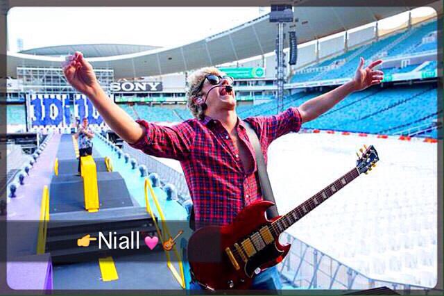 Rin_Horan_15's tweet photo. 今年こそは絶対成功させる ！
Niallの誕生日までに913RT目指します！
#OneDirection好きな人Rt 
#海外好きな人RT 
#RTしたDirさん全員フォローする 
#1D好きな人RT https://t.co/9ns0z6zYUL