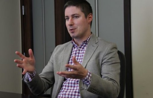 VLennox's tweet photo. Join May 5 #StartupDay to hear @Uber's policy entrepreneur @chrisschafer - transforming #cities at startupday.ca https://t.co/bjXrLfMupH