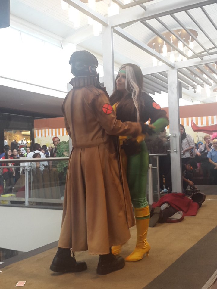 CityMall_Gye's tweet photo. Emocionantes momentos en el #DesfileCosplay #Saikou2016 https://t.co/JCyBvMsOIN