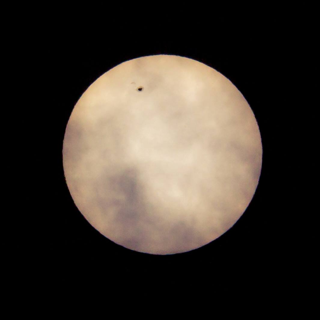 earthskyscience's tweet photo. Today's sun with giant sunspot AR2529, from Erin Shaw in Lubbock, Texas.  Thanks, Erin! https://t.co/B98DF2pnr9