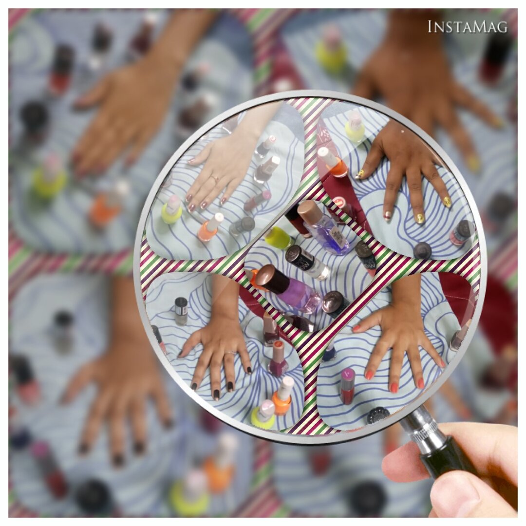KSD_Tamil_FC's tweet photo. Didu can u find which is my hand in this ๐ @kratikaonly plzz guess na.. #nailpolish #girlsfunnight ๐๐ waiting di https://t.co/vgmauBFoBA
