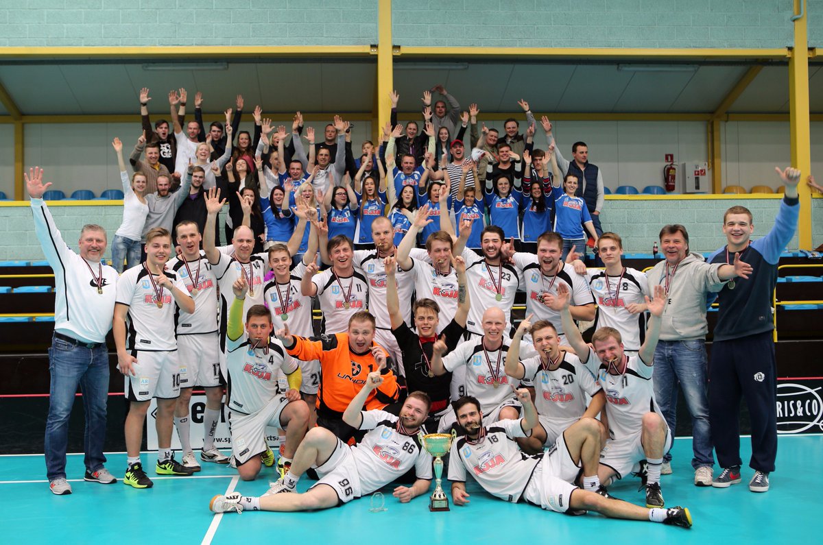 Par vīriešu 2. līgas čempioni kļūst <a href="/FKROJA/">FK Roja-Rauda Print</a> #florbols floorball.lv/lv/2015/jaunum…
